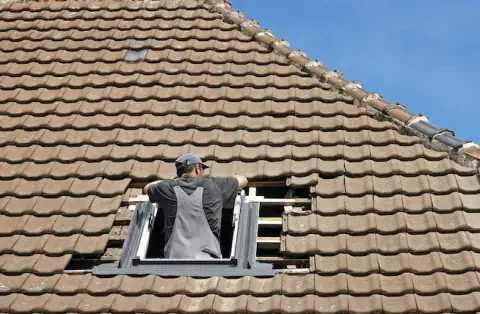 Pose de velux - Arçonnay
